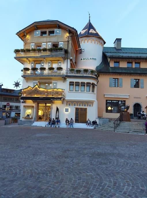 Logement A Megeve Avec Jardin Luaran gambar